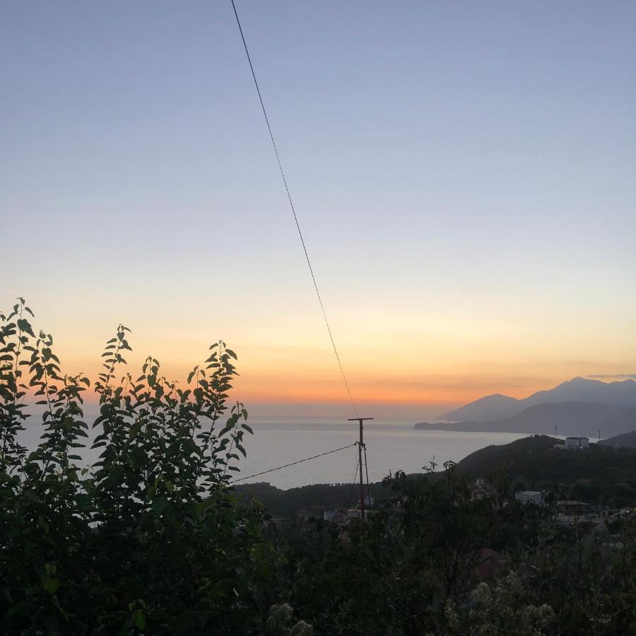 LukovëSimona'S House公寓 外观 照片